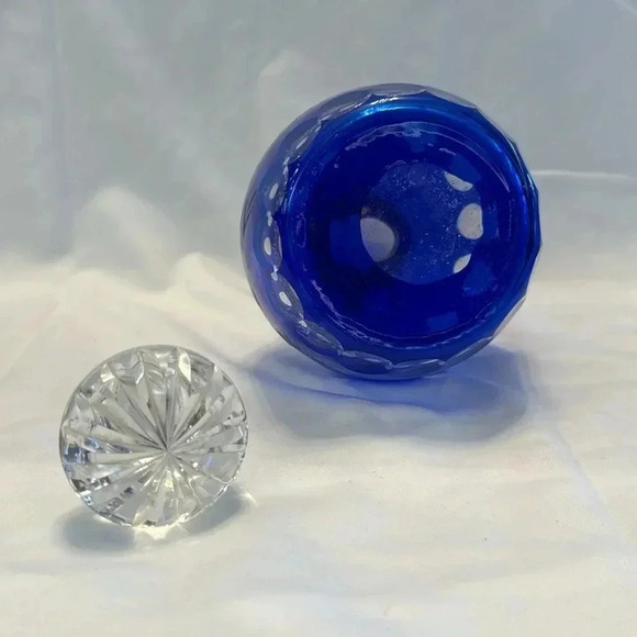 Vintage Etched Decanter Cobalt Blue - Picture 3 of 7